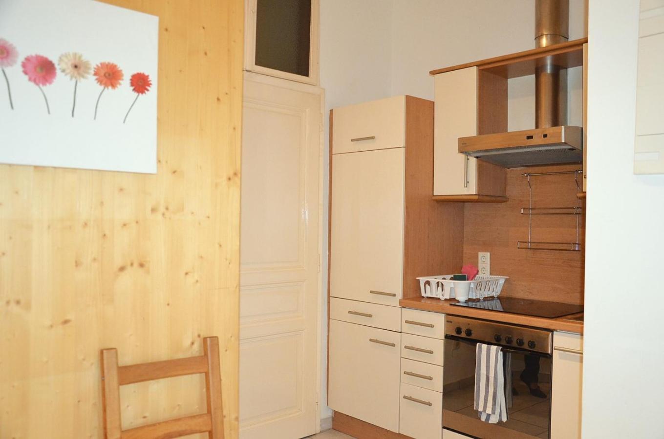 Appartement 1090 *